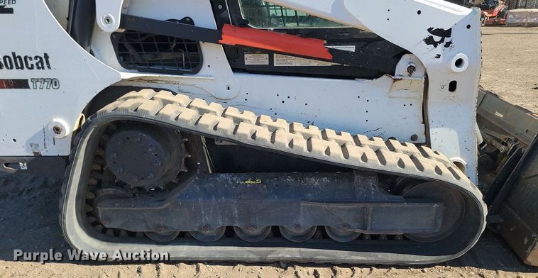 image for item LA9772 2016 Bobcat  T770 tracked skid steer loader
