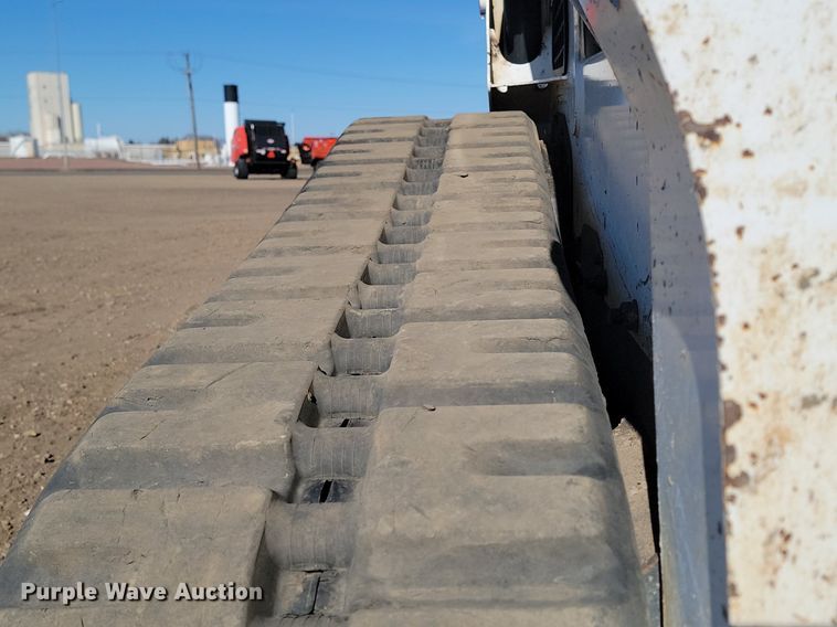 image for item LA9772 2016 Bobcat  T770 tracked skid steer loader