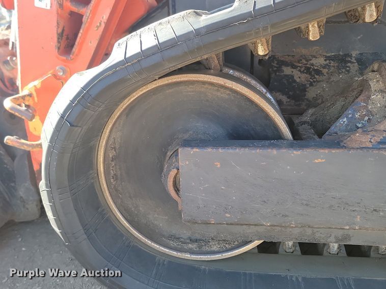 image for item LA9773 2020 Kubota  SVL75-2 tracked skid steer loader