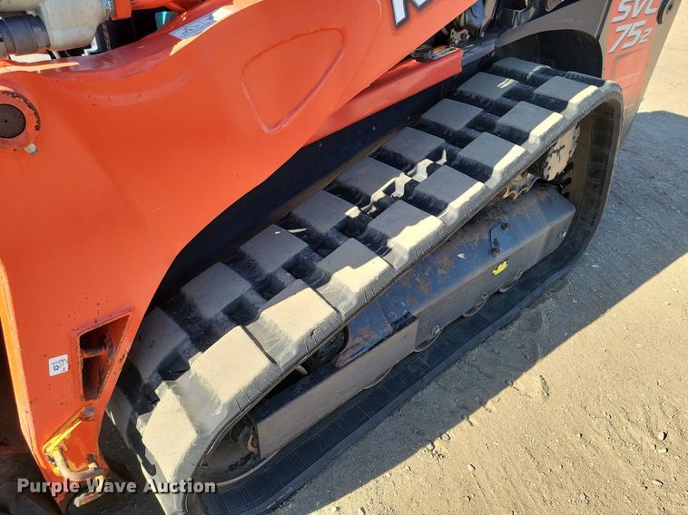 image for item LA9773 2020 Kubota  SVL75-2 tracked skid steer loader