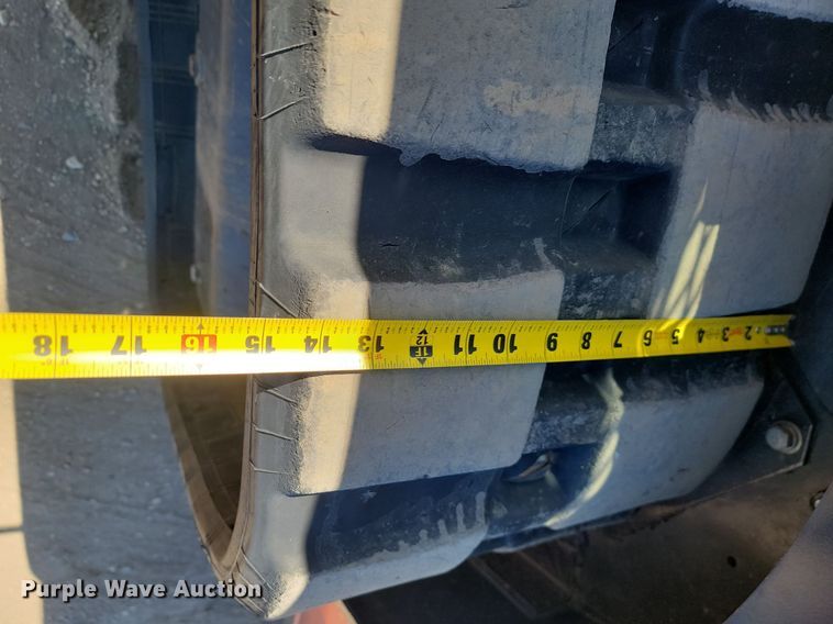 image for item LA9773 2020 Kubota  SVL75-2 tracked skid steer loader