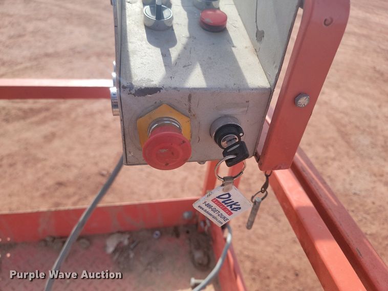 image for item LA9775 2002 Skyjack SJ-8831 scissor lift