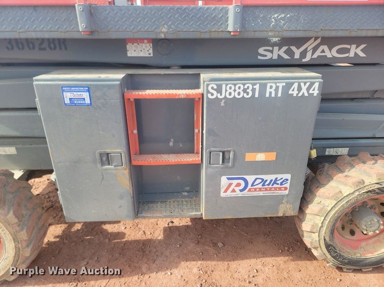 image for item LA9775 2002 Skyjack SJ-8831 scissor lift