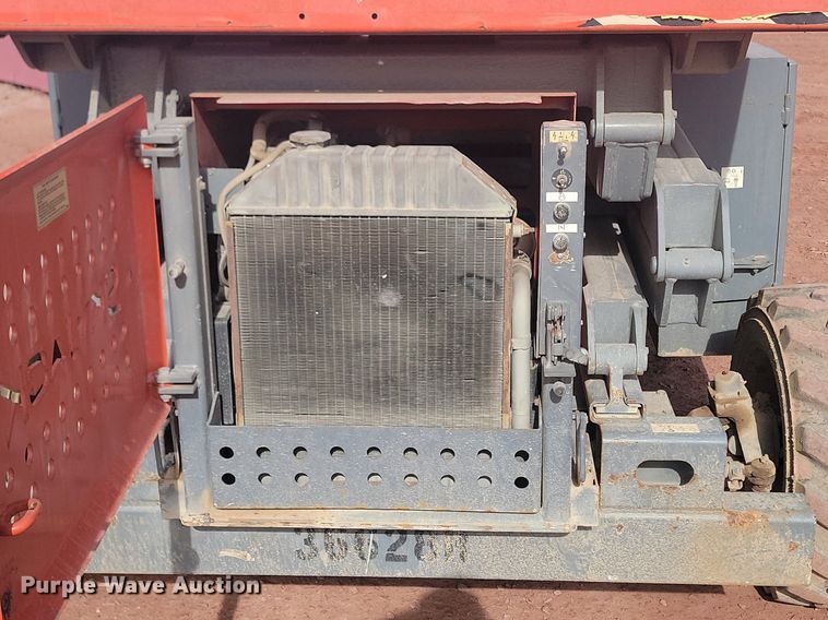 image for item LA9775 2002 Skyjack SJ-8831 scissor lift