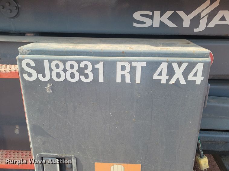 image for item LA9775 2002 Skyjack SJ-8831 scissor lift