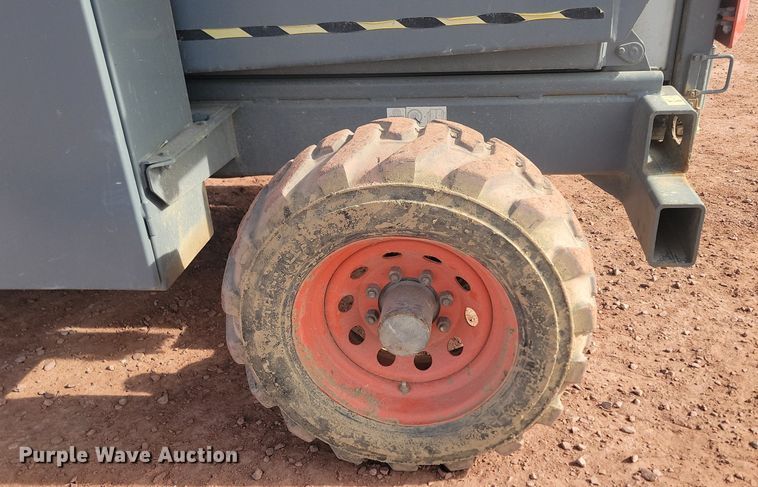 image for item LA9775 2002 Skyjack SJ-8831 scissor lift