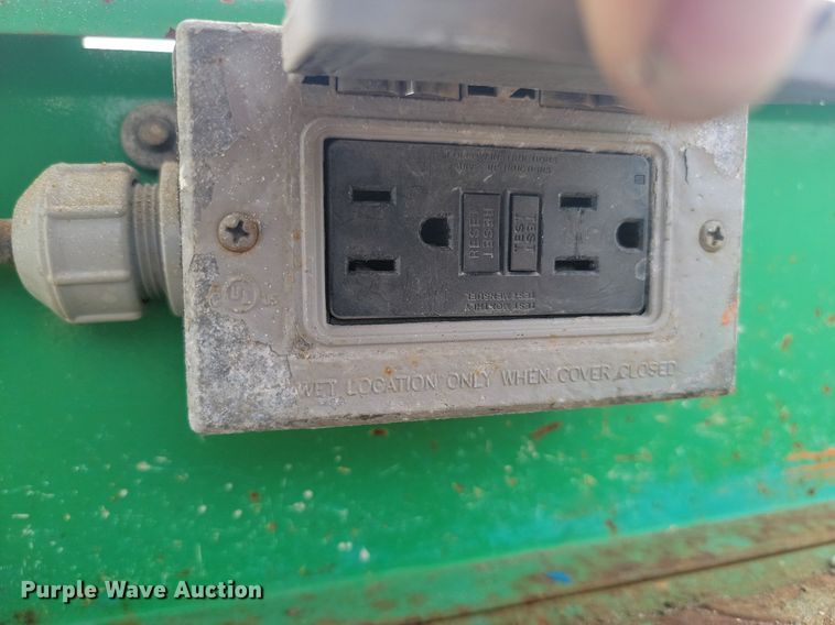 image for item LA9778 2015 Skyjack SJIII 3226 scissor lift