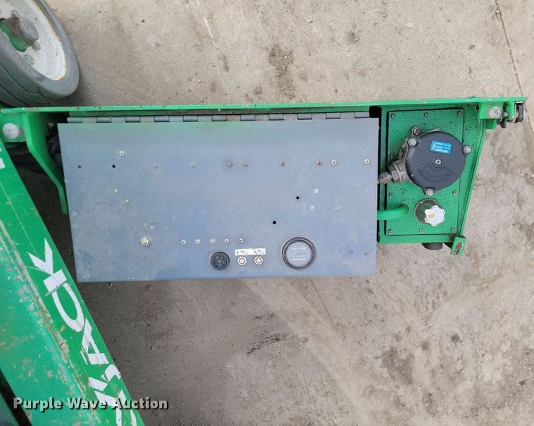 image for item LA9779 2014 Skyjack SJIII 3219 scissor lift