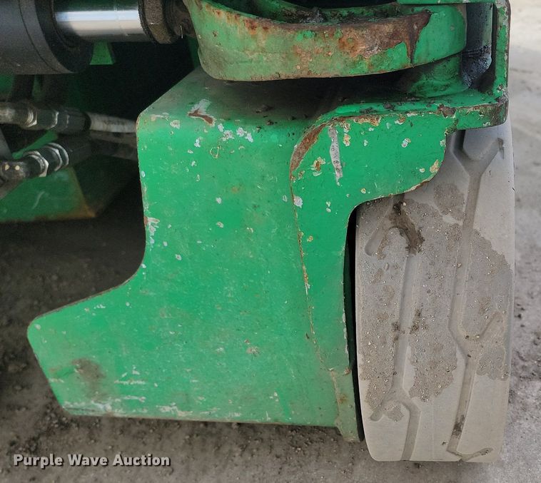 image for item LA9779 2014 Skyjack SJIII 3219 scissor lift