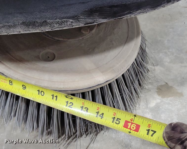 image for item LC9867 American- Lincoln 6150 sweeper