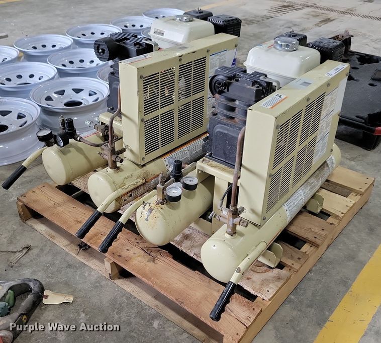 image for item LC9869 (2) Ingersoll Rand air compressors