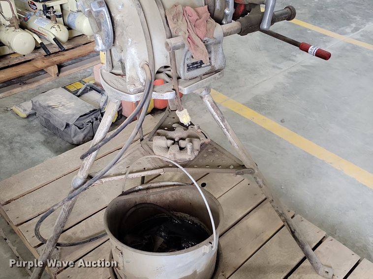 image for item LC9871 Rigid 300 thread cutter/tap and die