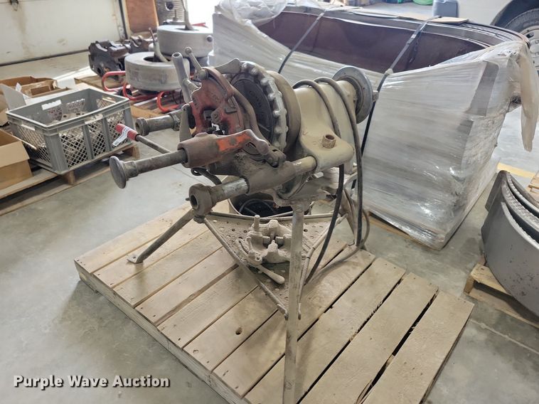 image for item LC9871 Rigid 300 thread cutter/tap and die