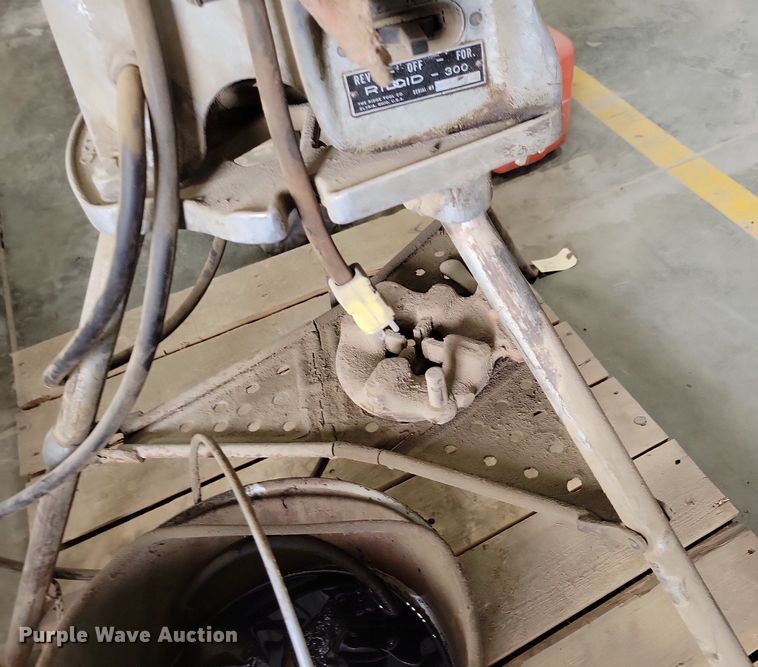 image for item LC9871 Rigid 300 thread cutter/tap and die