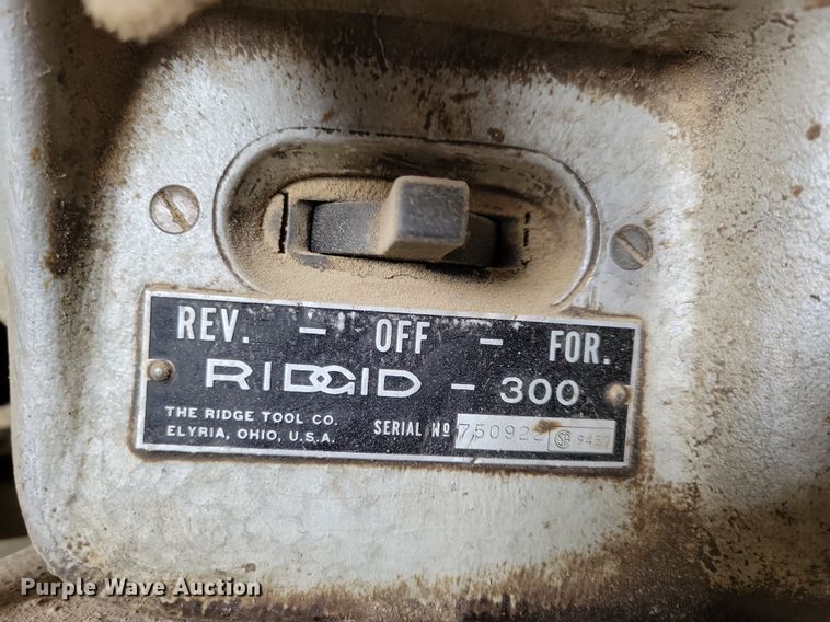 image for item LC9871 Rigid 300 thread cutter/tap and die