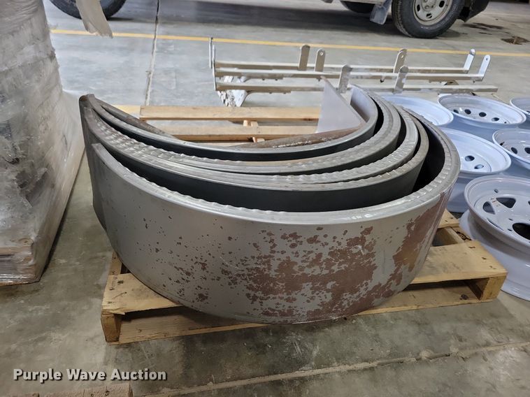 image for item LC9874 Trailer parts