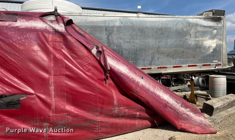 image for item LD9312 2001 Vantage T-91-SS end dump trailer