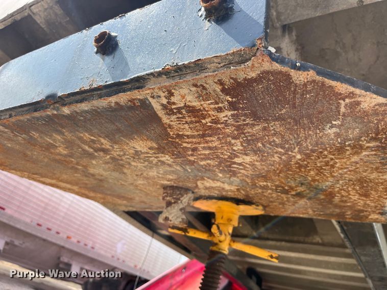 image for item LD9312 2001 Vantage T-91-SS end dump trailer