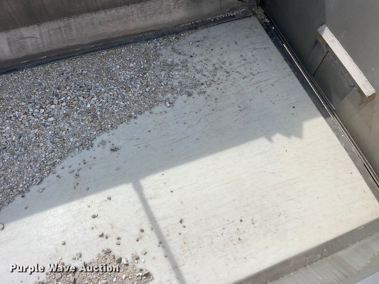 image for item LD9312 2001 Vantage T-91-SS end dump trailer