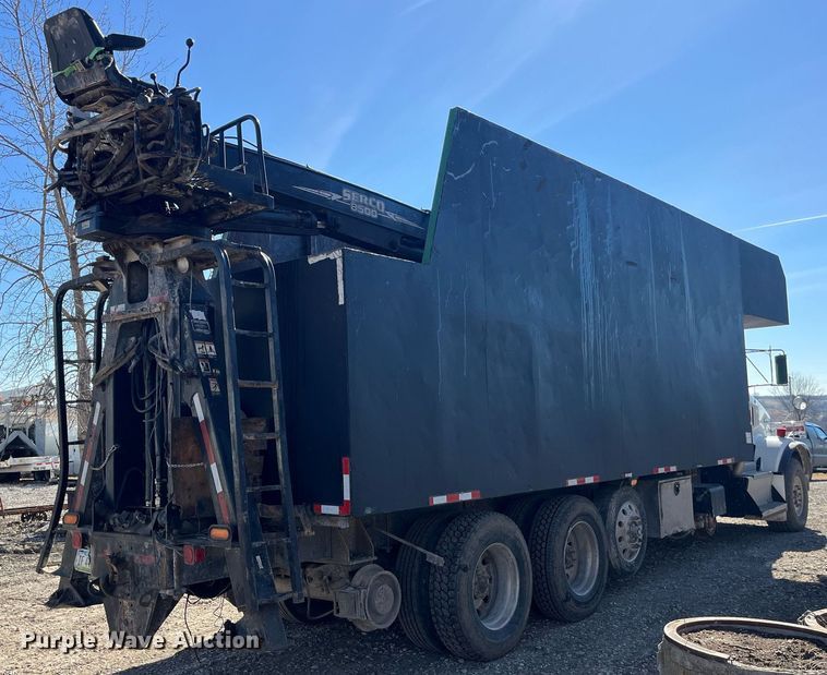 image for item LD9974 2013 Kenworth T800 grapple crane truck