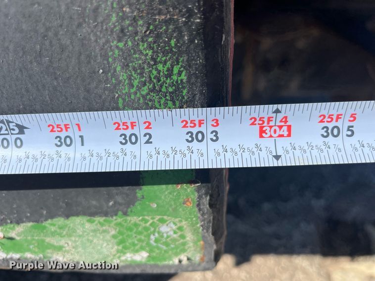 image for item LD9974 2013 Kenworth T800 grapple crane truck