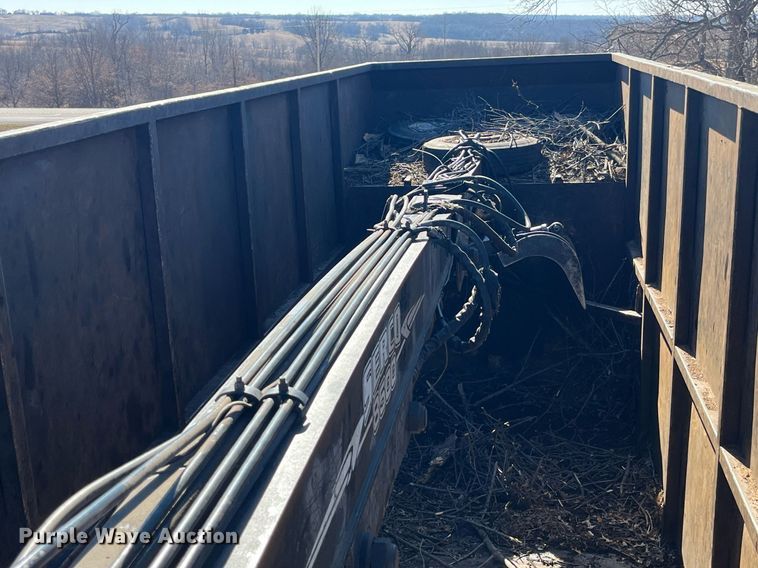 image for item LD9974 2013 Kenworth T800 grapple crane truck