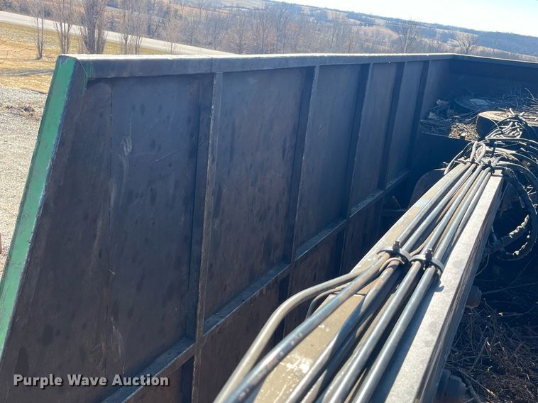 image for item LD9974 2013 Kenworth T800 grapple crane truck