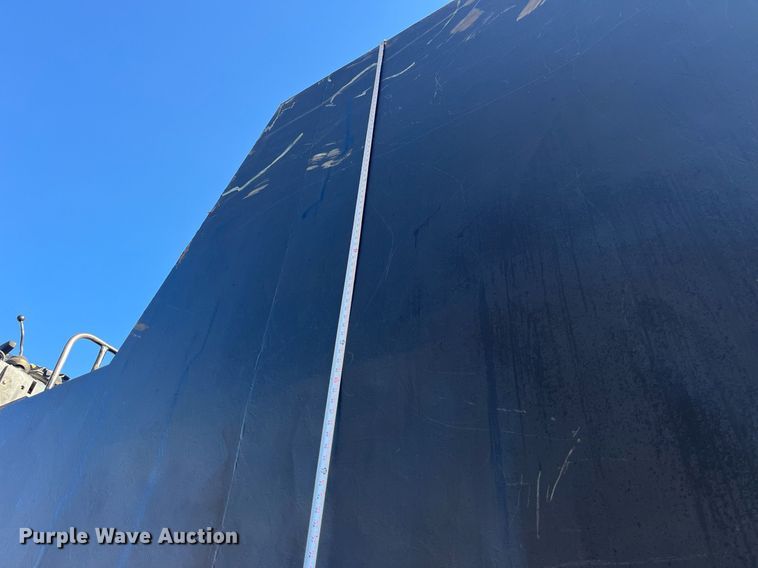 image for item LD9974 2013 Kenworth T800 grapple crane truck