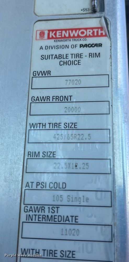 image for item LD9974 2013 Kenworth T800 grapple crane truck