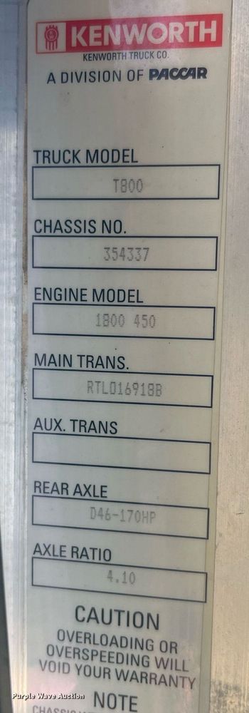 image for item LD9974 2013 Kenworth T800 grapple crane truck