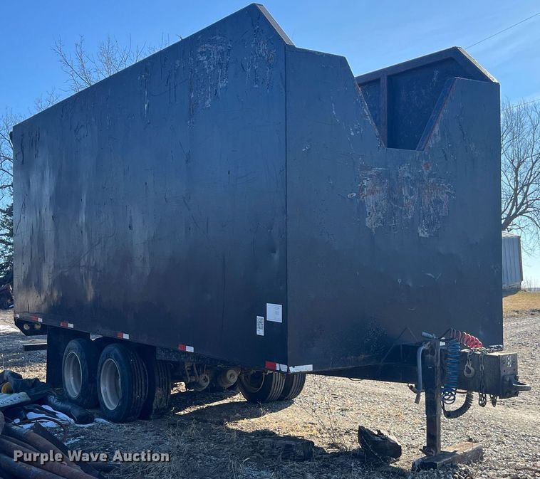 image for item LD9975 2009 Shop built debris trailer