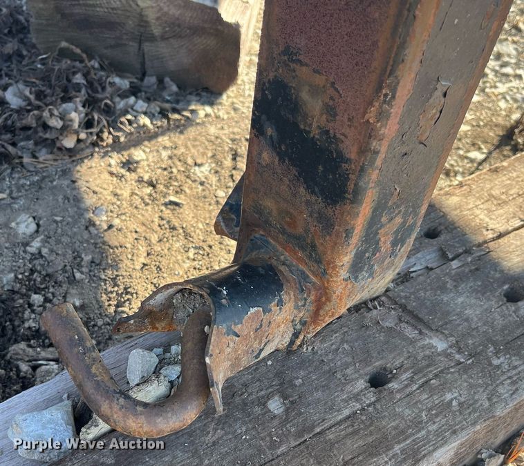 image for item LD9975 2009 Shop built debris trailer