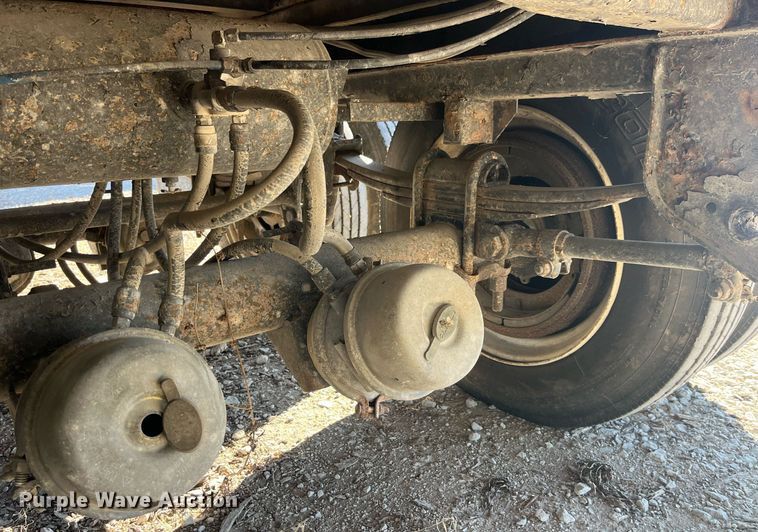 image for item LD9975 2009 Shop built debris trailer