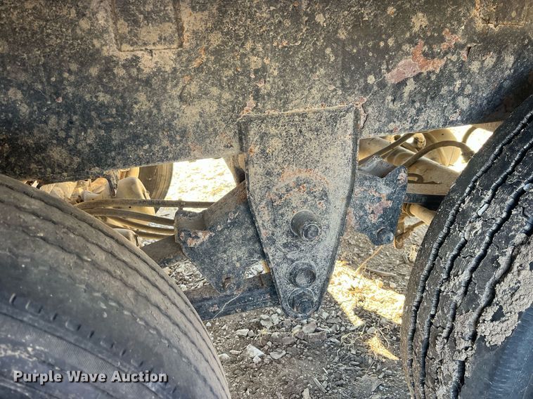 image for item LD9975 2009 Shop built debris trailer