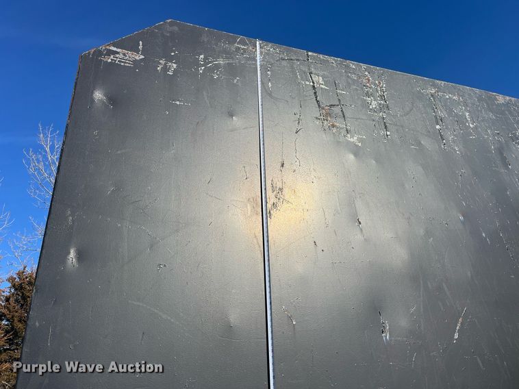 image for item LD9975 2009 Shop built debris trailer