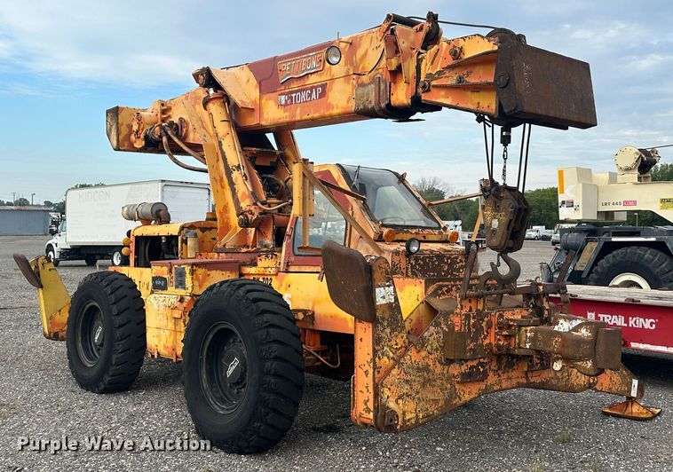 image for item LV9031 Pettibone 25RS crane