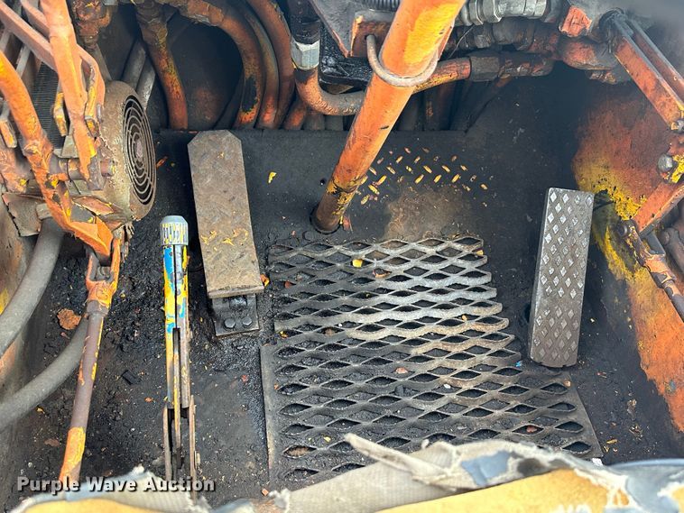 image for item LV9031 Pettibone 25RS crane