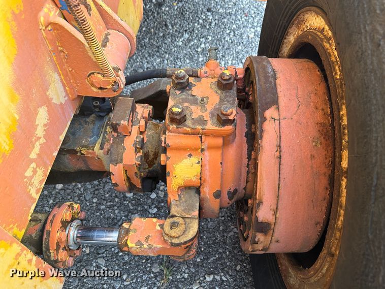 image for item LV9031 Pettibone 25RS crane