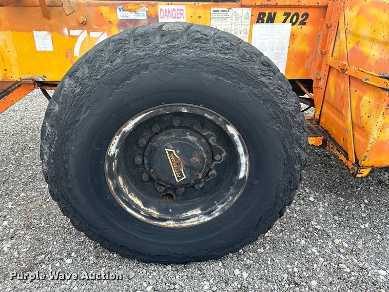 image for item LV9031 Pettibone 25RS crane