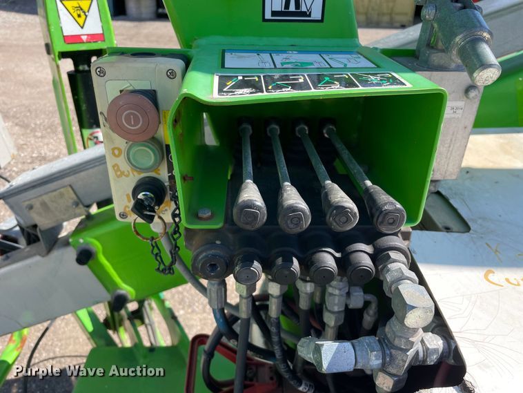 image for item LW9014 2014 Nifty Lift  TM34TGE boom lift