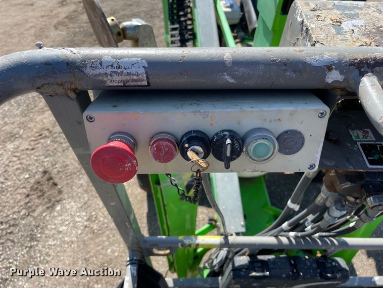 image for item LW9014 2014 Nifty Lift  TM34TGE boom lift