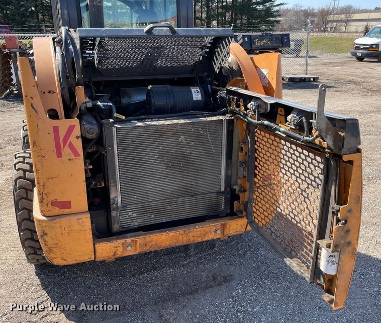 image for item LW9016 2011 Case SV185 skid steer loader