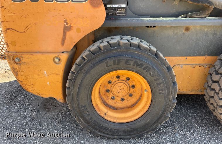 image for item LW9016 2011 Case SV185 skid steer loader