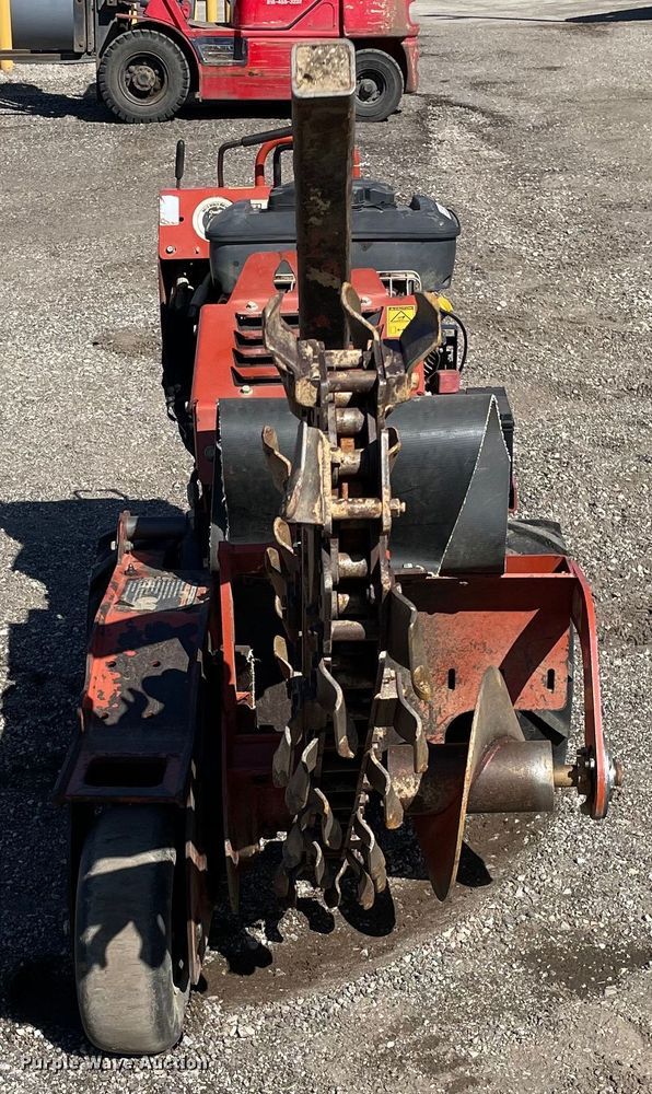 image for item LW9017 2015 Ditch Witch  RT16 trencher
