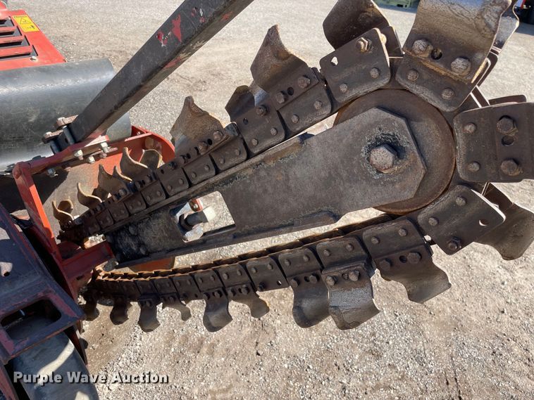 image for item LW9017 2015 Ditch Witch  RT16 trencher