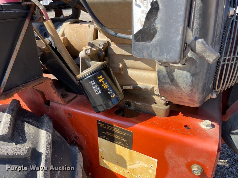 image for item LW9017 2015 Ditch Witch  RT16 trencher