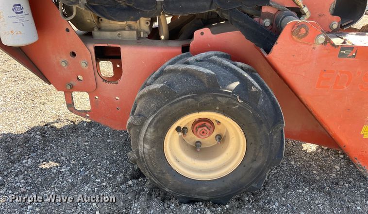 image for item LW9017 2015 Ditch Witch  RT16 trencher