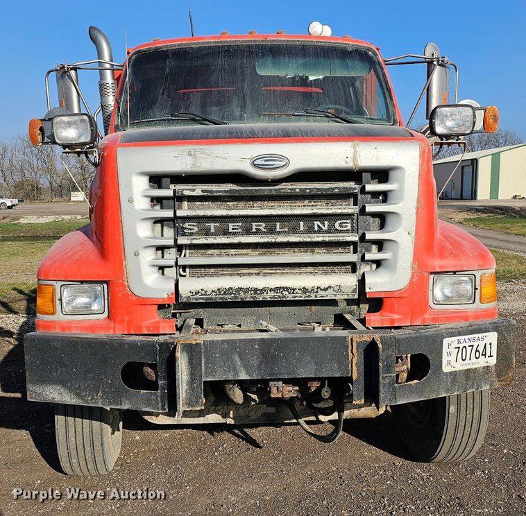 image for item MA9281 2006 Sterling  L7500 dump truck