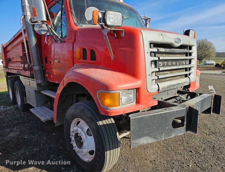image for item MA9281 2006 Sterling  L7500 dump truck