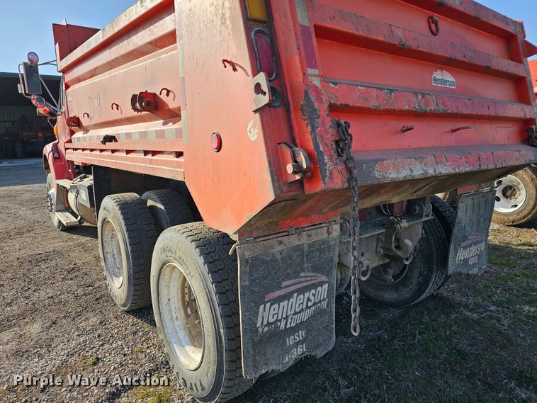 image for item MA9281 2006 Sterling  L7500 dump truck